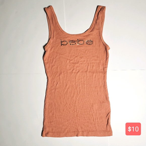 Summer styles. $8 - $10 - Picture 1 of 6